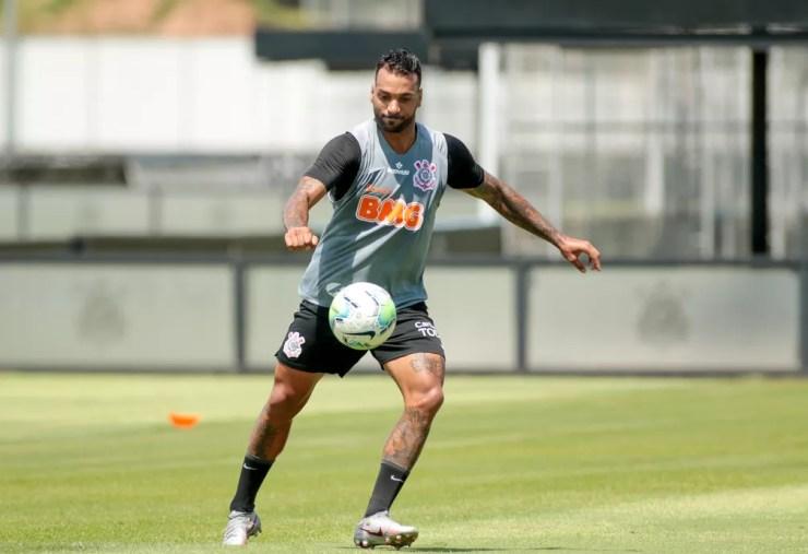 Michel Macedo em treino do Corinthians — Foto: Rodrigo Coca/Ag. Corinthians