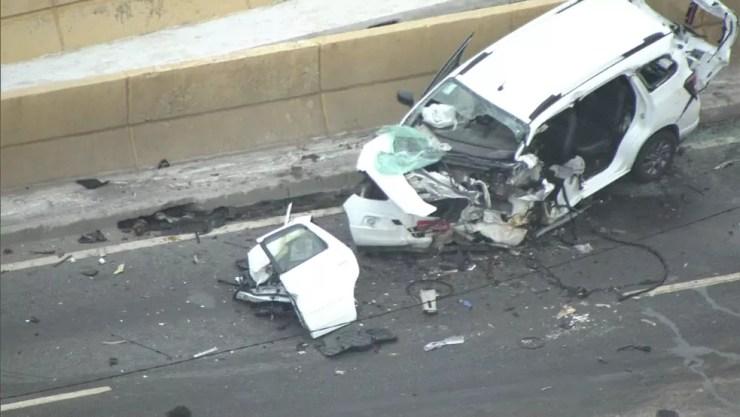 Duas pessoas morrem em acidente na Zona Leste de SP — Foto: TV Globo/SP