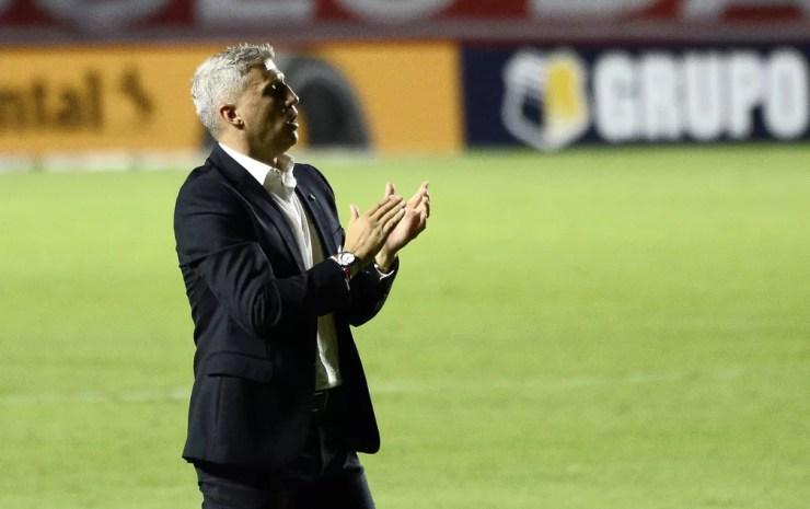 São Paulo 9 x 1 4 de Julho: Hernán Crespo — Foto: Marcos Ribolli