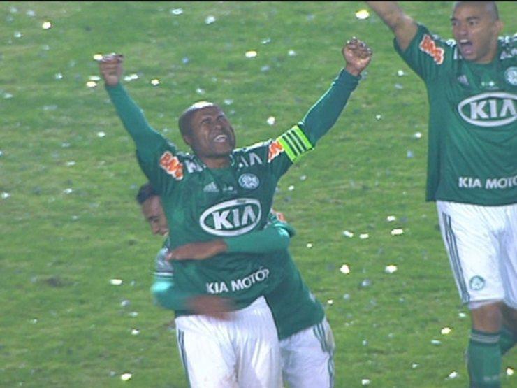 Os gols de Coritiba 1 x 1 Palmeiras pela final da Copa do Brasil 2012