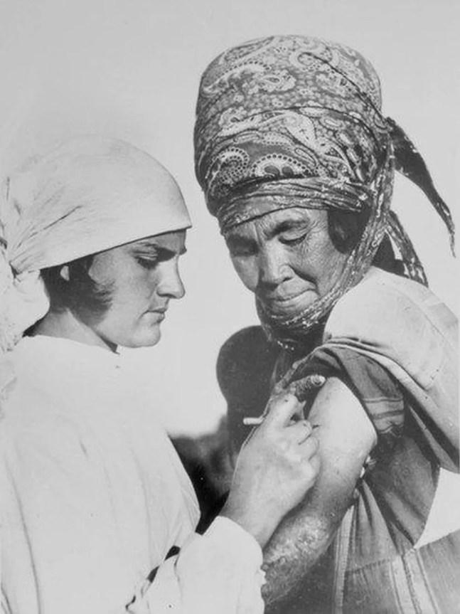 Vacinação era obrigatória durante período soviético — Foto: GETTY IMAGES via BBC
