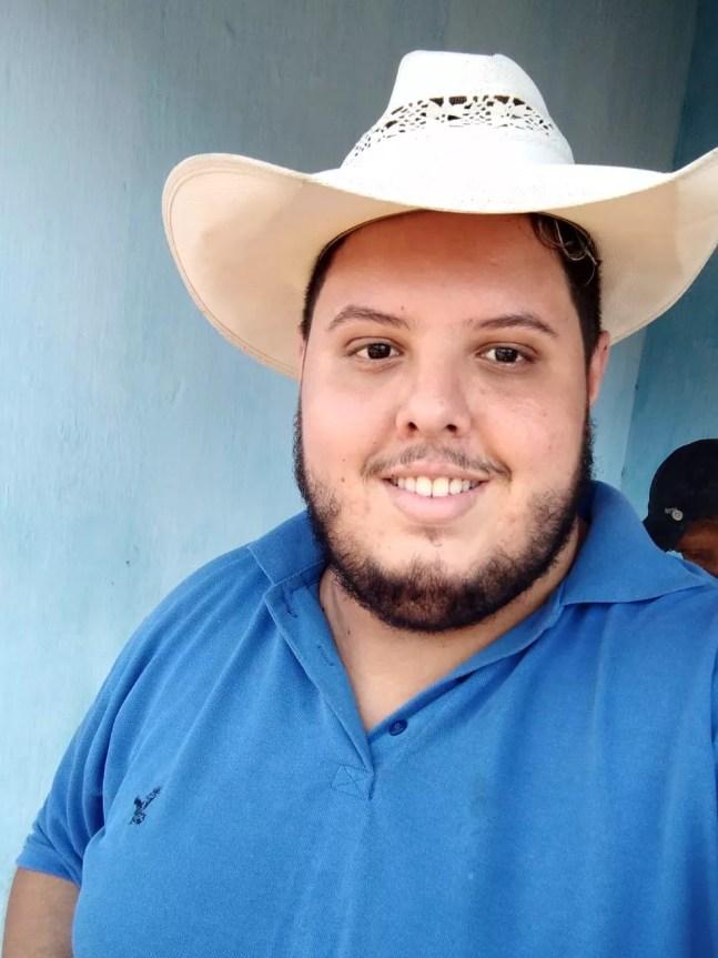 Renan Ribeiro Cardoso morreu de Covid, aos 22 anos, esperando por leito de UTI em SP — Foto: Arquivo Pessoal