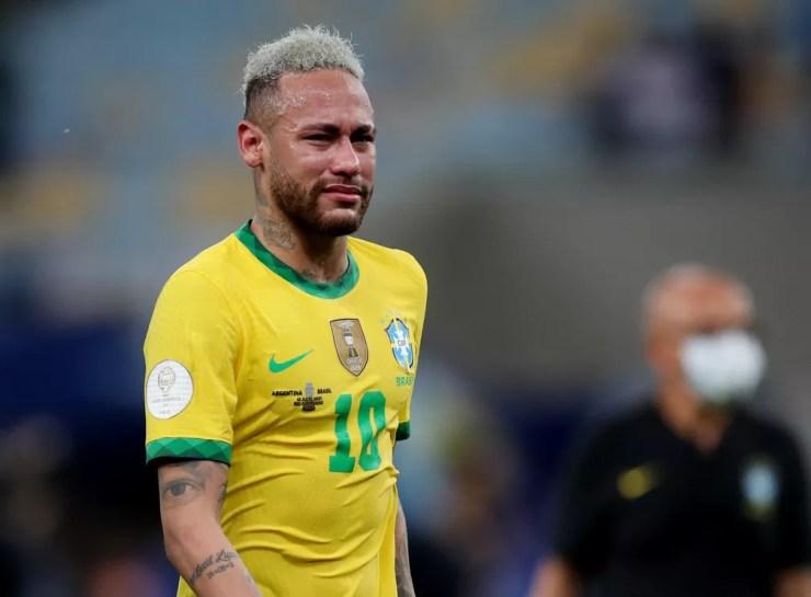 Neymar chora após a derrota do Brasil para a Argentina na final da Copa América — Foto: Ricardo Moraes/Reuters