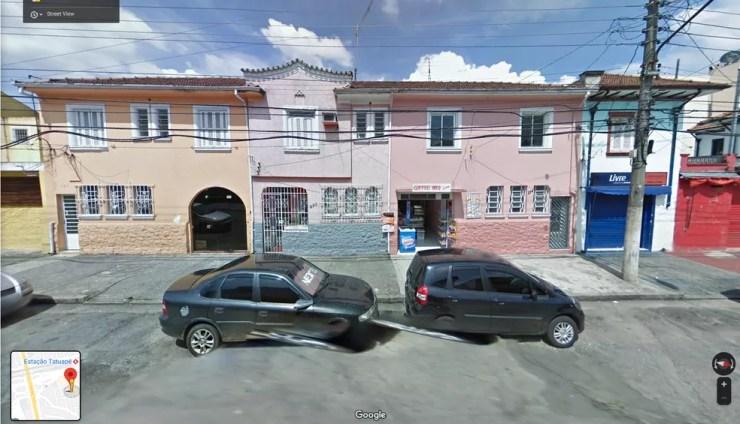 Registro de 2010 das casas que ocupavam espaço onde foi erguido o prédio mais alto de São Paulo, o 'Platina 220', no Tatuapé, na Zona Leste — Foto: Reprodução/Google Street View