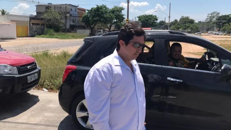 Fábio Tuffy Felippe, suspeito de agredir a ex-mulher, compareceu na manhã desta quarta-feira (2) na Delegacia de Atendimento à Mulher — Foto: Henrique Coelho/ G1