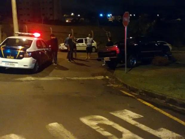 Guarda Municipal levou motorista para o plantão (Foto: Divulgação/Guarda Municipal)