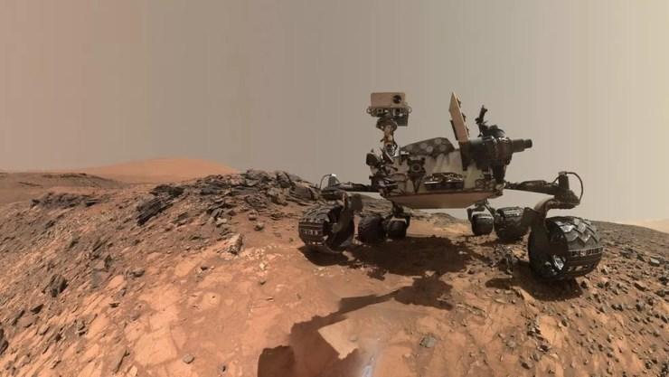 Robô Curiosity aterrissou em Marte em 2012 e é popular no Instagram — Foto: Nasa/BBC