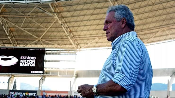 Abel gostou do que viu, mas saiu do jogo com a "orelha pesada" — Foto: Mailson Santana / Fluminense FC