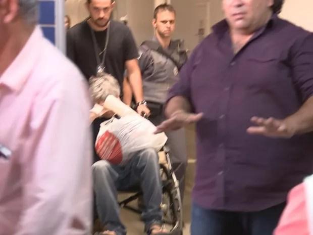 Hugo deixou o hospital e foi para a cadeia de Catanduva (Foto: Reprodução / TV TEM)