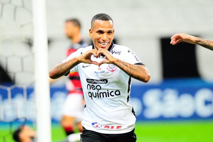 Otero comemora gol do Corinthians contra o Ituano — Foto: Rodrigo Corsi/Paulistão