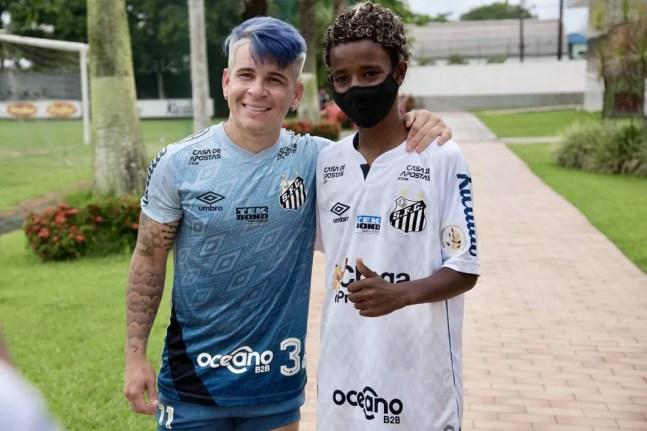 Luiz Eduardo e Soteldo, do Santos — Foto: Ivan Storti/Santos FC