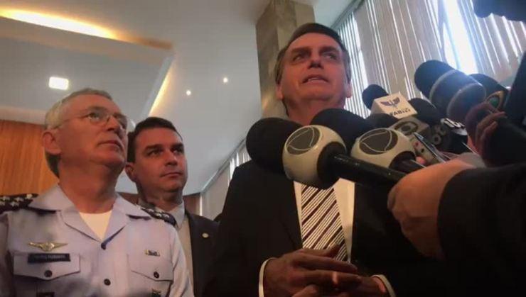 Bolsonaro afirmou que não haverá 'prensa' em parlamentares para votação da reforma da Previdência, mas convencimento