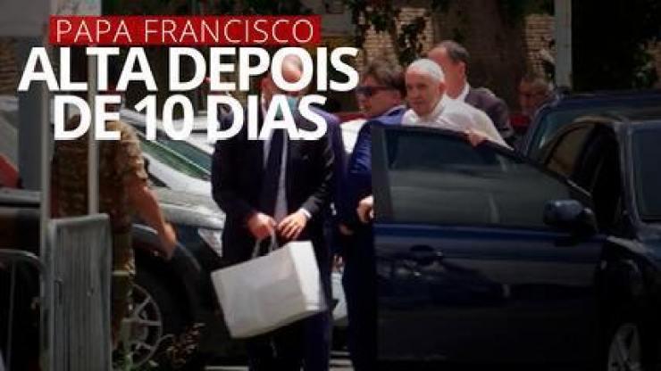 VÍDEO: Papa Francisco deixa o hospital 10 dias após cirurgia