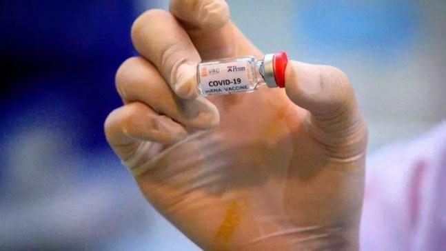 A relação do vírus com os tipos sanguíneos também está sendo investigada — Foto: Getty Images