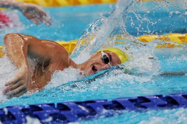 Gabriel Bandeira nadando os 200m livre da classe S14 da natação — Foto: Miriam Jeske / CPB