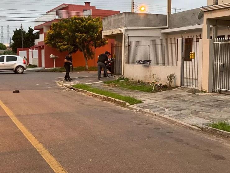 Polícia Civil cumpre mandados contra quadrilha de caminhoneiros suspeitos por desviar cargas, com alvos em mais de 10 cidades do Paraná — Foto: Divulgação/Polícia Civil