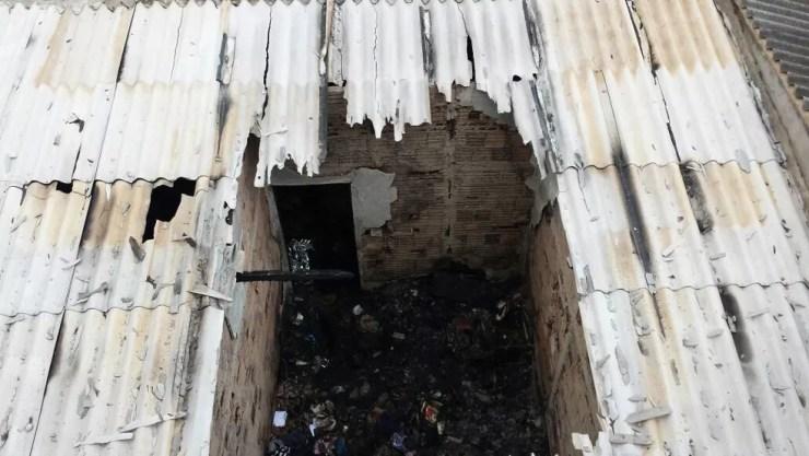 Homem matou familiares e ateou fogo na casa da família em Campinas (Foto: Fernando Pacífico/G1)