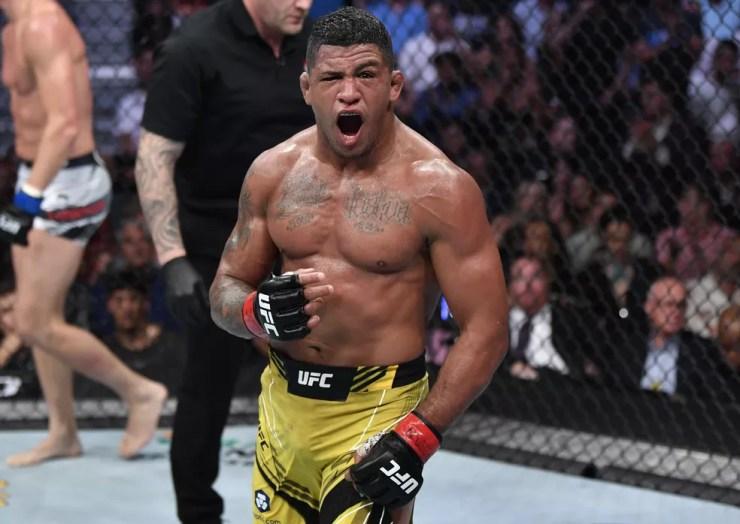 Gilbert Durinho falou sobre a sua luta contra Stephen Thompson no UFC 264 — Foto: Getty Images