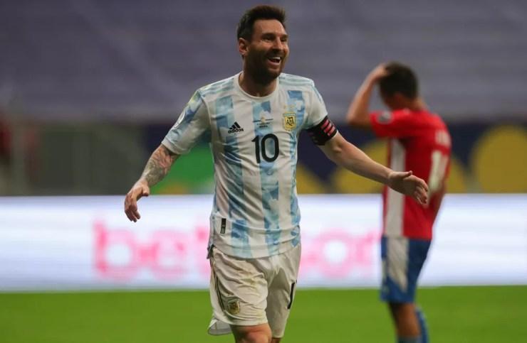 Messi festeja com pela Argentina — Foto: Divulgação/AFA