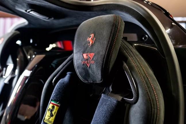 Estofado personalizado da La Ferrari — Foto: Reprodução
