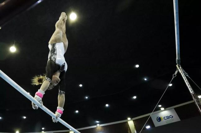 Jade Barbosa no treino para o Brasileiro de ginástica — Foto: Ricardo Bufolin/CBG