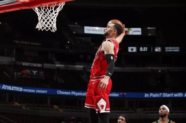 Zach LaVine foi destaque da vitória do Chicago Bulls sobre o Minnesota Timberwolves — Foto: Jeff Haynes/NBAE via Getty Images