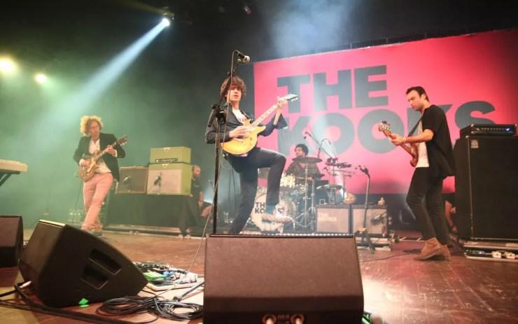A banda britânica The Kooks se apresenta em show no Citibank Hall, na Zona Sul de São Paulo, em 2016 — Foto: Fábio Tito/G1