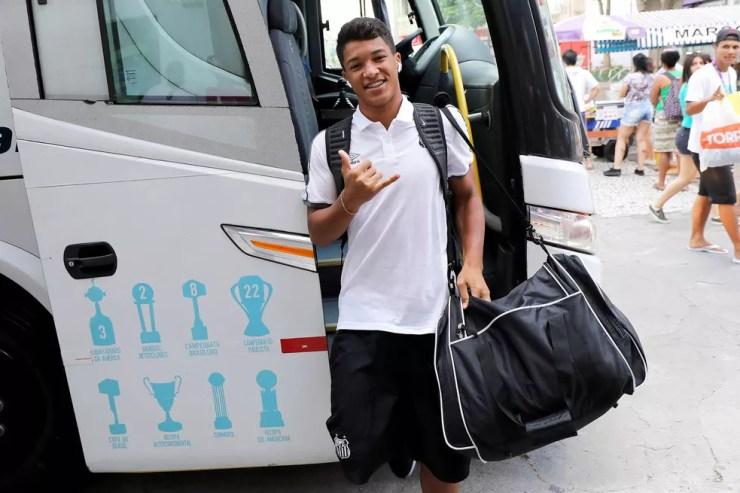 Marcos Leonardo tem apenas 15 anos e é uma das joias do Santos na Copinha — Foto: Pedro Ernesto Guerra Azevedo/Santos FC