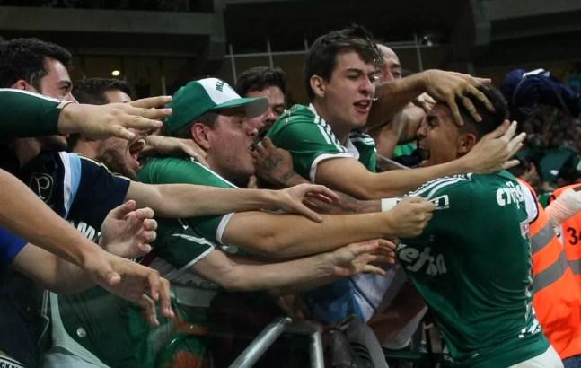 Dudu diz que está na torcida por título da Libertadores — Foto: Cesar Greco / Ag Palmeiras