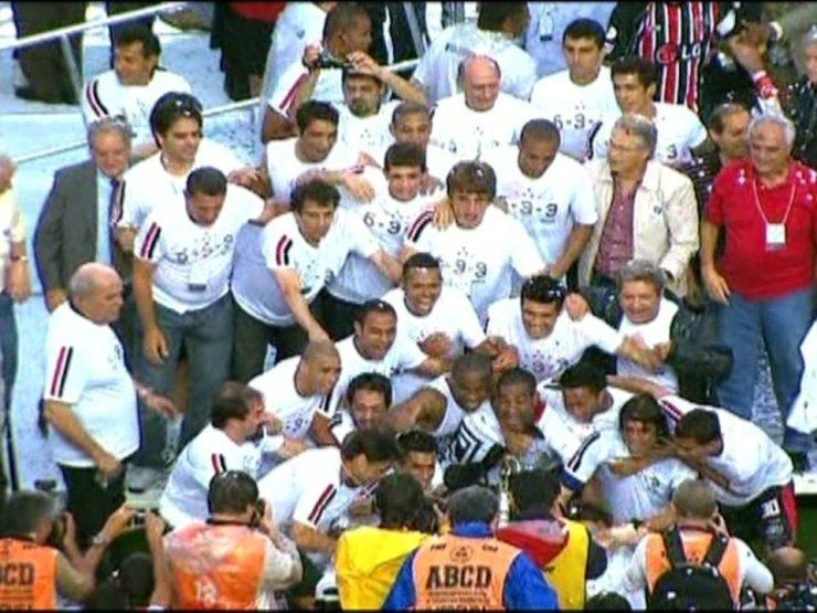 Em 2008, São Paulo vence o Goiás por 1 a 0 e conquista o Campeonato Brasileiro
