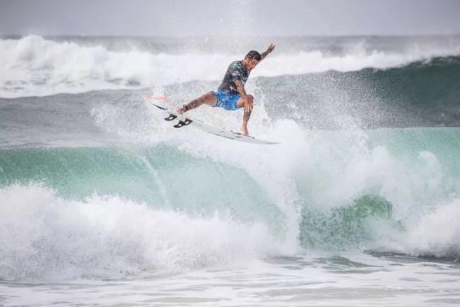 Filipe Toledo terminou em terceiro — Foto: Matt Dunbar/World Surf League
