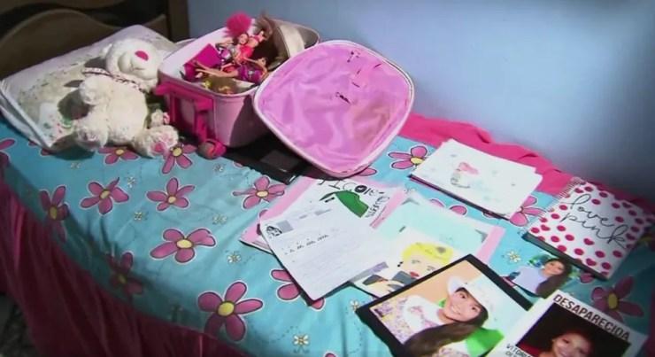 Família guarda objetos no quarto da menina Vitória, em Araçariguama (Foto: Witter Veloso/TV TEM)