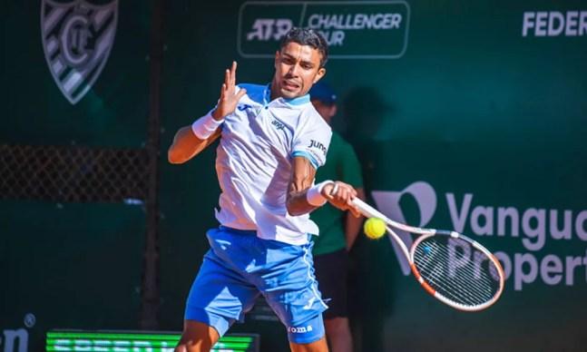 Thiago Monteiro vence mais uma nos Challengers — Foto: Beatriz Ruivo / Lisboa Belém Open