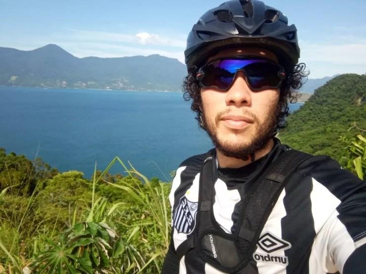 Torcedor do Santos viaja 520km de bicicleta — Foto: Arquivo pessoal