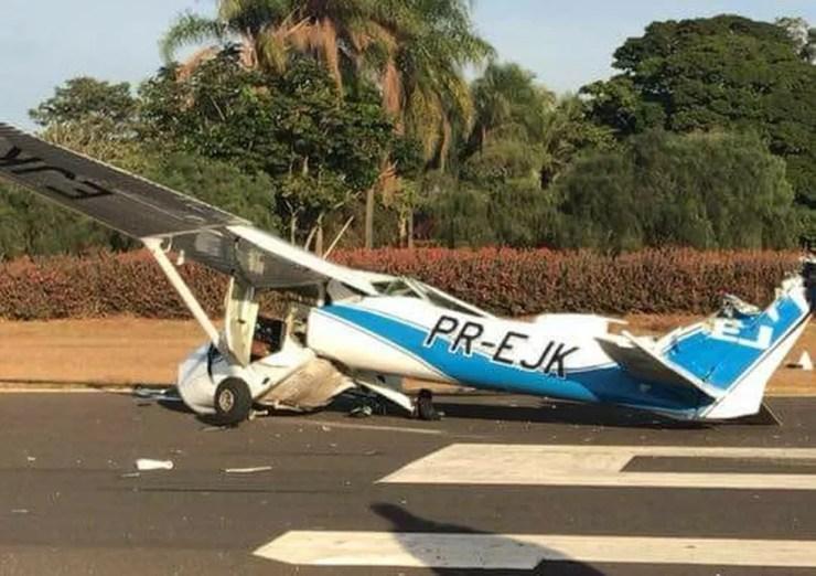 As duas aeronaves estavam pousando no aeroclube de Itápolis  (Foto: Gileno RDD/ Divulgação )