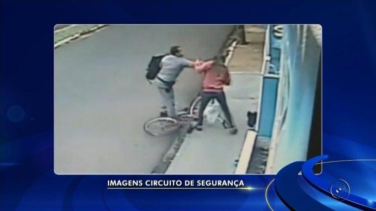 Câmera registra policial militar agredindo mulher em Neves Paulista; vídeo