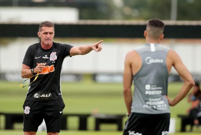 Vagner  Mancini em treino do Corinthians — Foto: Rodrigo Coca/Ag. Corinthians