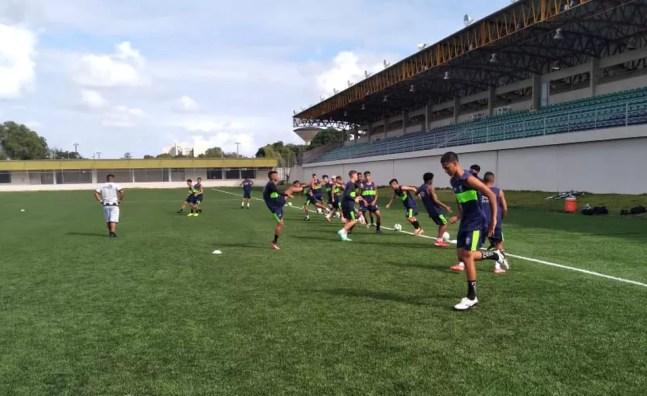 Santos-AP durante treino, segunda-feira (16), no local do jogo — Foto: Divulgação/SFC-AP