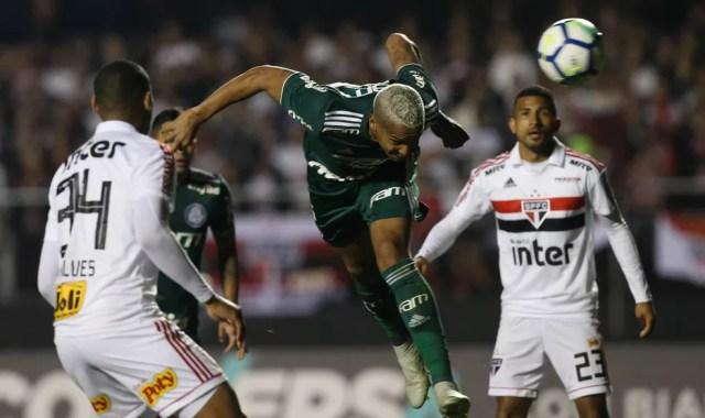 Deyverson marca pelo Palmeiras contra o São Paulo — Foto: Divulgação / Palmeiras