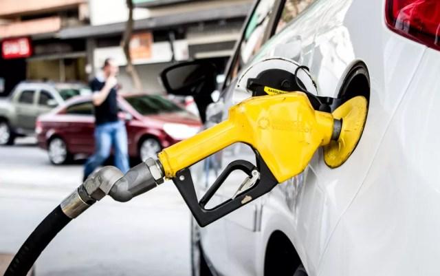 Combustíveis puxam alta da inflação em outubro — Foto: Adriana Toffetti/A7 Press/Estadão Conteúdo