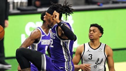 Melhores momentos: San Antonio Spurs 115 x 132 Sacramento Kings pela NBA
