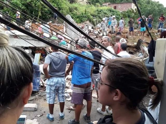 Desmoronamento em Niterói — Foto: Arquivo pessoal