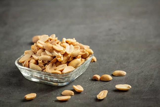 O amendoim está ligado ao aumento da libido  — Foto: Freepik