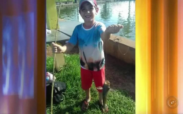 Crianças encontram arma em sítio e menino de 6 anos morre após tiro acidental em Mira Estrela (Foto: Reprodução/TV Tem)