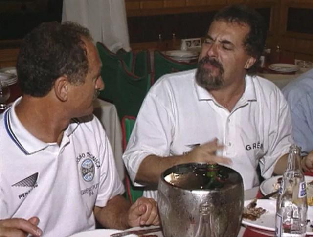 Felipão e Cacalo no Grêmio dos anos 90 — Foto: Reprodução/RBS TV