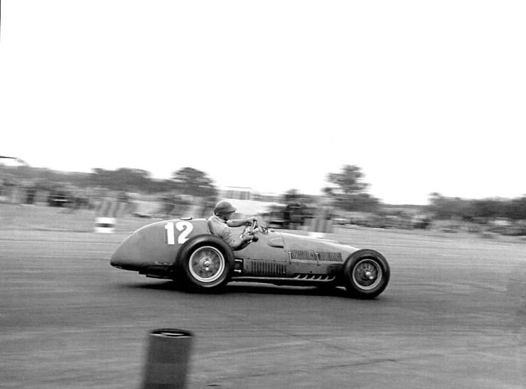José Froilán González conquistou primeira vitória da Ferrari, em 1951, com o 375 F1 — Foto: GP Library/Universal Images Group via Getty Images