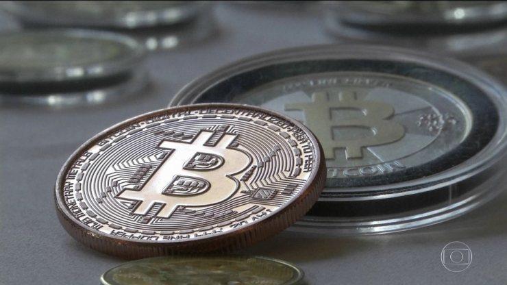 Cotação da bitcoin, moeda virtual, valoriza mais de 900% em 2017