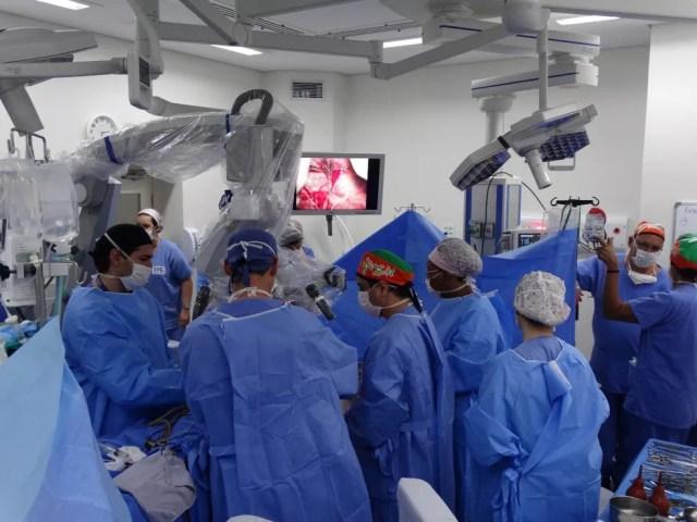 Última cirurgia de separação das siamesas Maria Ysabelle e Maria Ysadora em Ribeirão Preto (SP) — Foto: HC-FMRP/Divulgação
