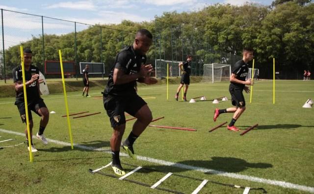 Luan deverá seguir como titular do São Paulo — Foto: Rubens Chiri / saopaulofc.net