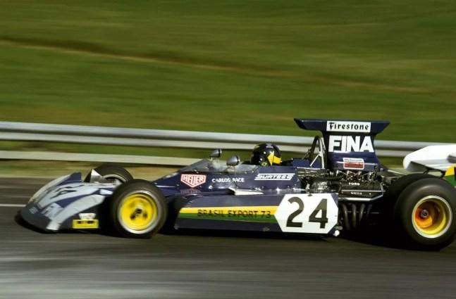 Pace acelera Surtees para terminar em terceiro na Áustria, em 1973 — Foto: Reprodução